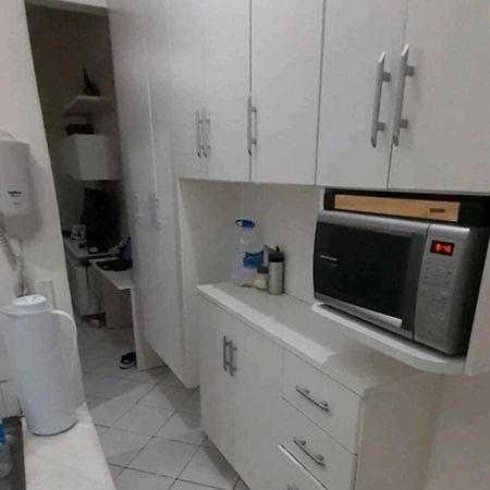 Appartamento Apto Copacabana - Posto 5 - Otima Localizacao Rio de Janeiro Esterno foto